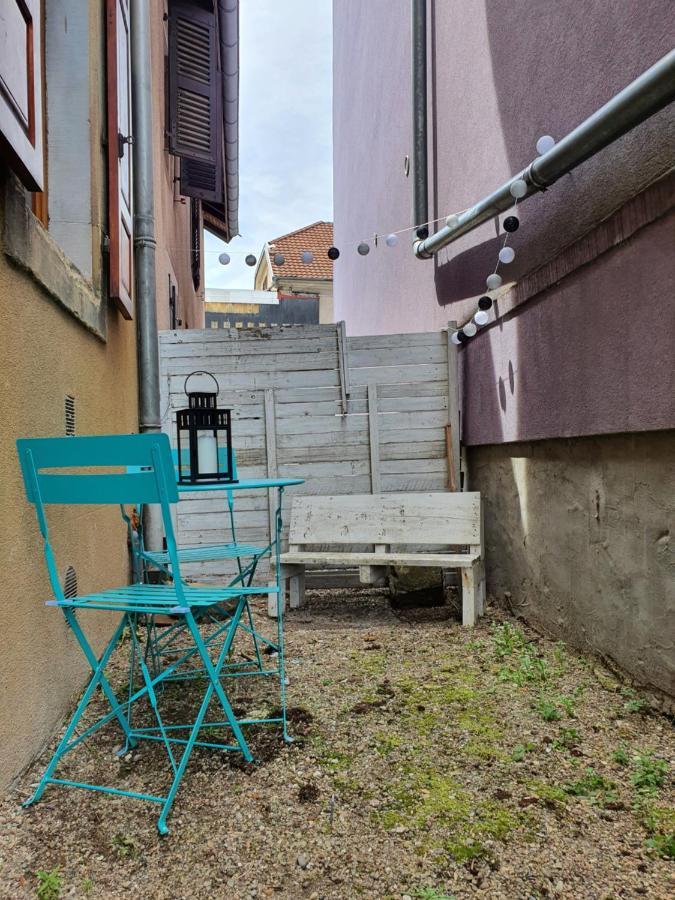 Appartement Industriel Avec Petite Terrasse 贝尔福 外观 照片